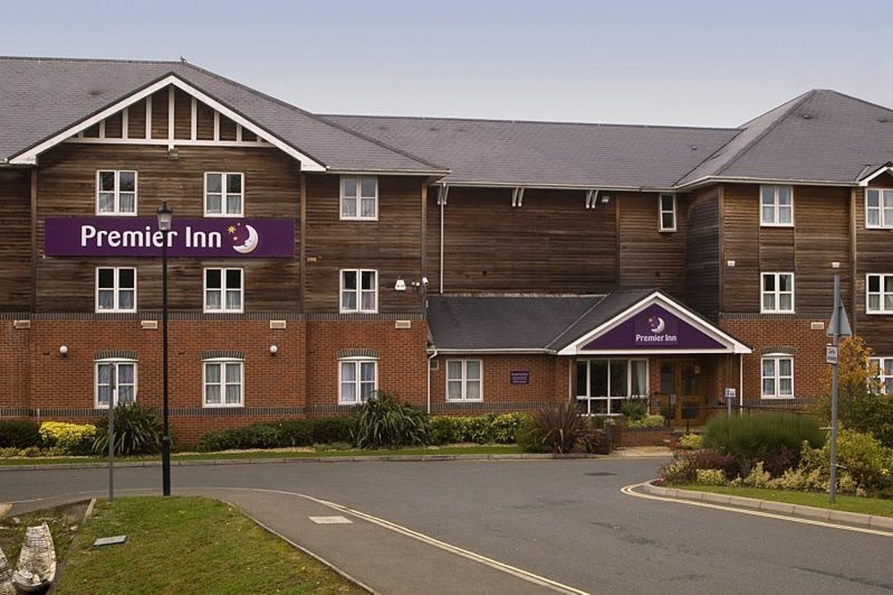Premier Inn Isle Of Wight Newport  Dış mekan fotoğraf